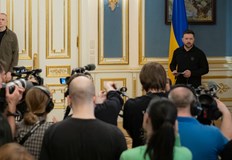 Украинският президент смекчи тона си към Пекин предполагайки че технологията