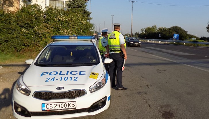 Конкурсът е насочен към попълване на вакантни позиции в отдел "Пътна полиция"