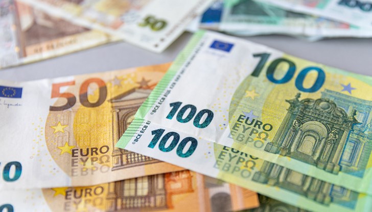 Експертите препоръчват фокус върху структурни реформи преди приемане на еврото