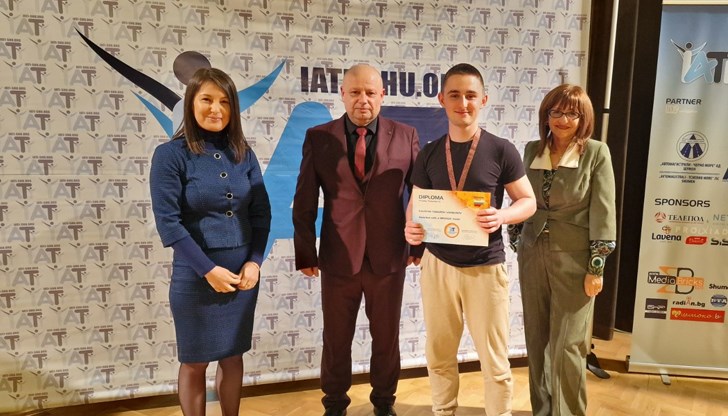 Възпитаници на МГ „Баба Тонка" представиха достойно Русе на престижното състезание в Шумен