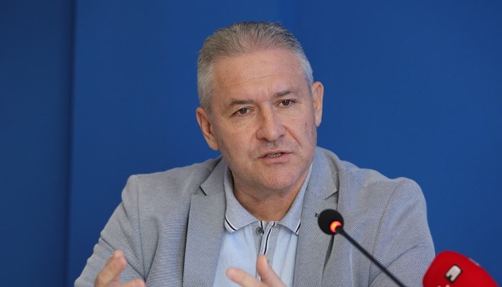 Кметът Димитър Славов представи проект с приоритети в образованието, социалните дейности и градската среда