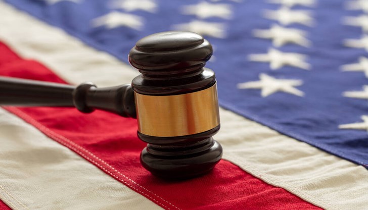 Удар върху имиграционната политика на президента Доналд Тръмп