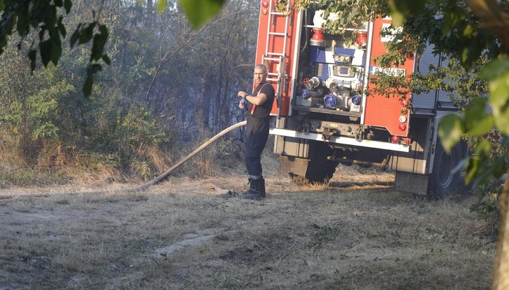 За изминалото денонощие екипите на РДПБЗН – Русе са се отзовали на 6 сигнала