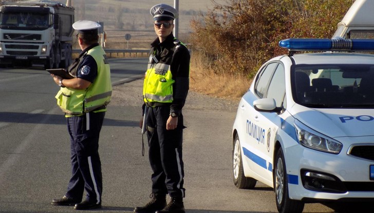 Органите на реда съставиха над 5000 акта и фиша за нарушения Органите на реда съставиха над 5000 акта и фиша за нарушения