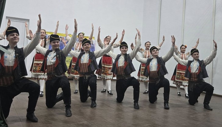 Танцьори ветерани се завръщат на сцената за празничния спектакъл