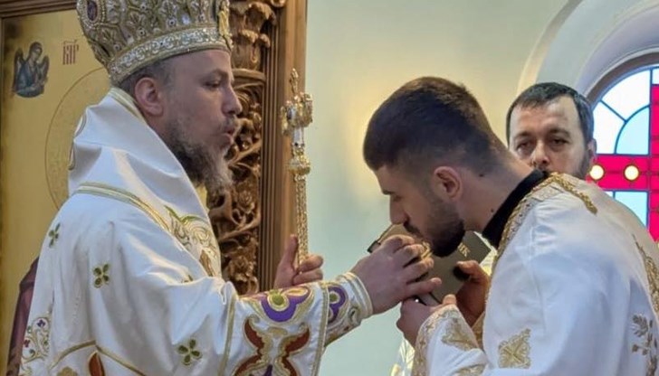 Епископ Макарий ръкоположи дякон Димитър в храма "Всех святих"