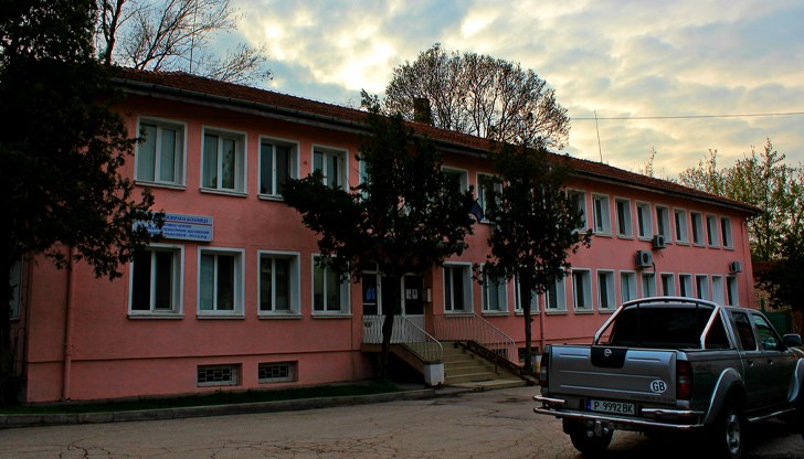 Настоящият управител д-р Светослав Дачев е начело на болницата от 2013 година