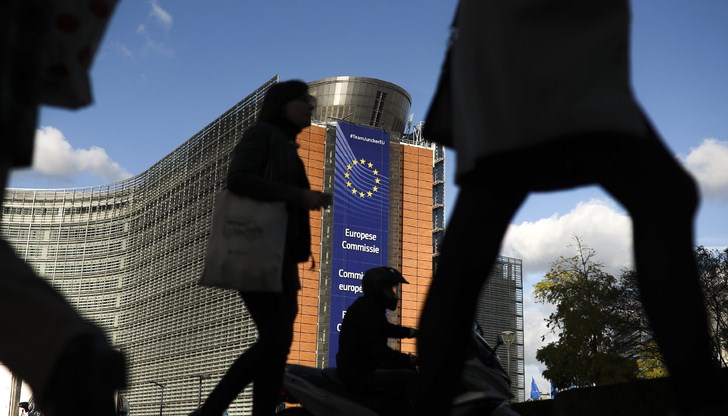 Бърбънът е отпаднал от предвидения списък