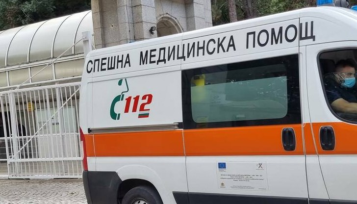 Медикът отказал преглед и насочил младежа към болницата, възникнал конфликт