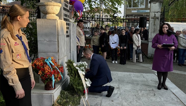 110 години от трагичните събития бяха отбелязани с молебен и пускане на символични балони във формата на незабравка