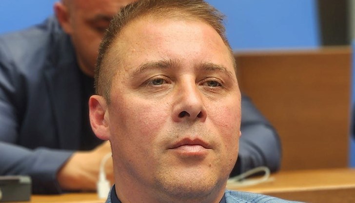 Главният художествен ръководител на ФТТ "Найден Киров": Благодаря!