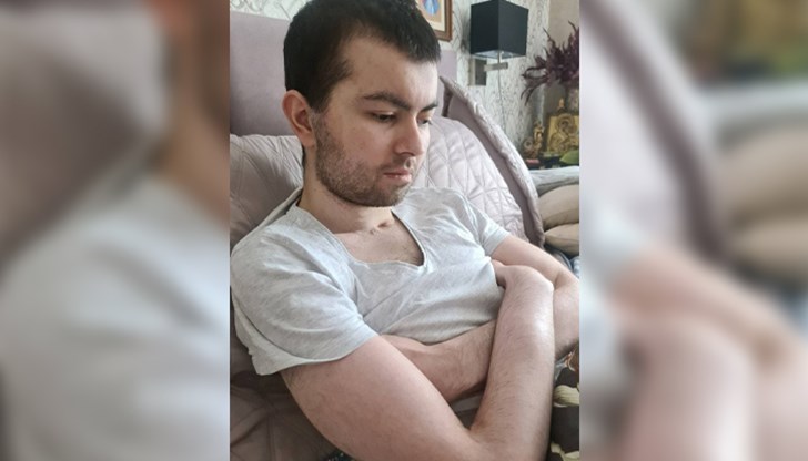 Иво Христов се нуждае от средства за операция в чужбина, която да отстрани тумор в гръбначния мозък