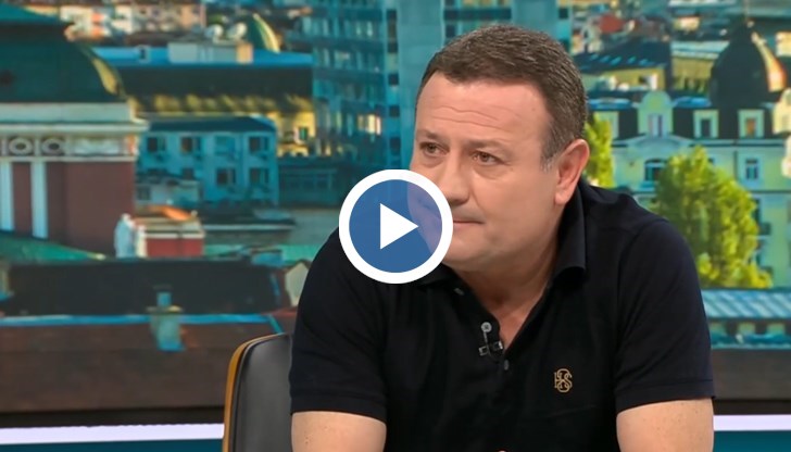 Известният водещ критикува пасивността на българското общество