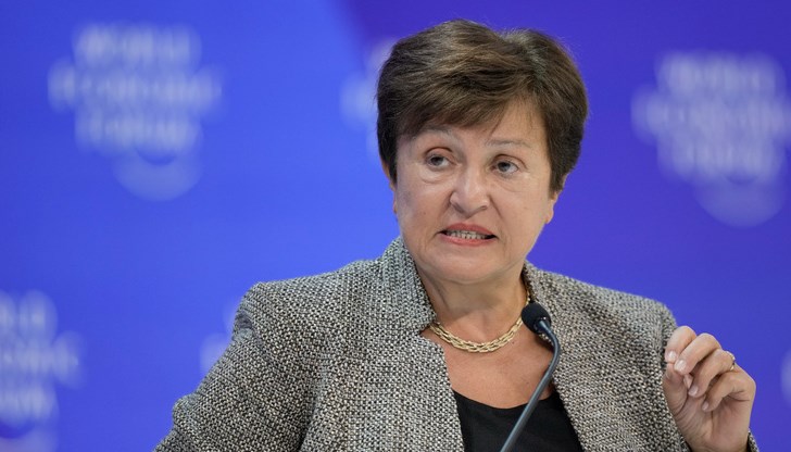 МВФ има оптимистична прогноза за световната икономика