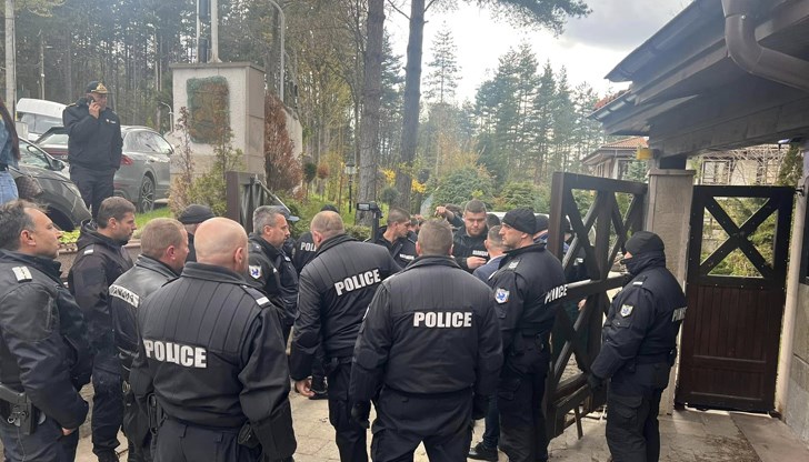 Николай Бареков твърди, че акцията е организирана от Делян Пеевски с цел арест на Доган