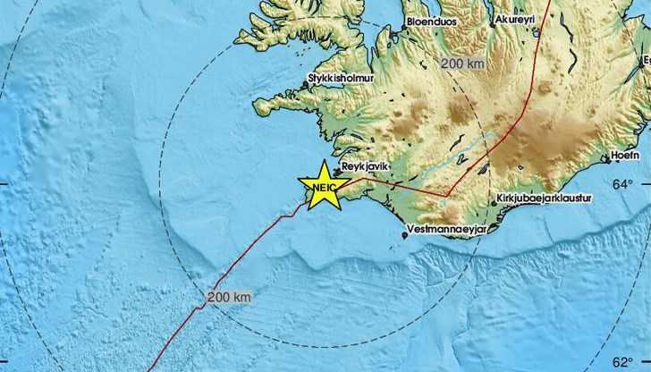 Трусът е регистриран на 103 километра от столицата Рейкявик