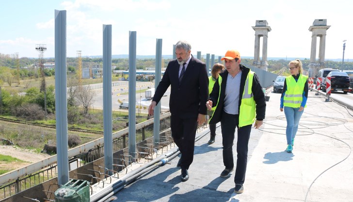 Очаква се интензивен трафик от около 5000 автомобила на денонощие в двете посоки