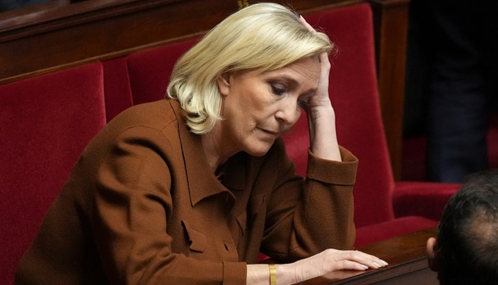 Американският елит застана зад Марин Льо Пен след присъдата ѝ