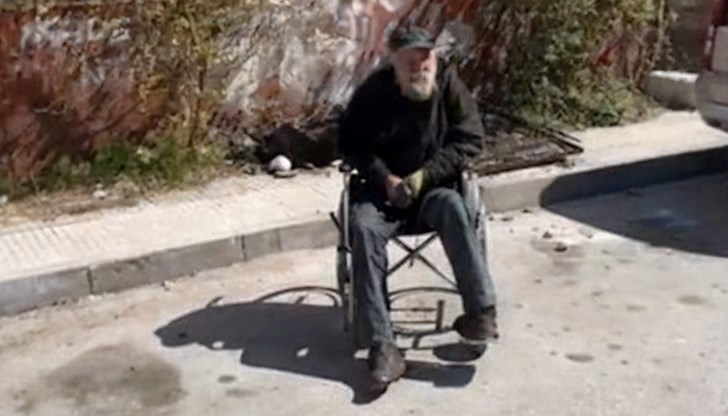 След опожаряване на дома, извършителите се връщат за домашния любимец