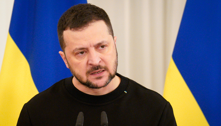 Зеленски предупреди САЩ да не чертае нови граници на УкрайнаПрезидентът