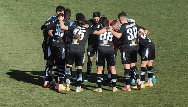 Драконите записаха първа загуба за 2025 година и рискуват да