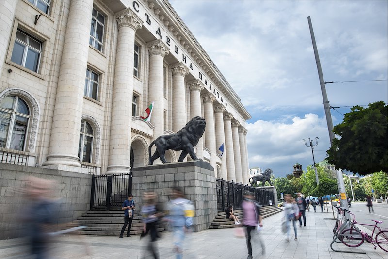 Двама приятели отвлякоха и застреляха кредитор заради наследени дългове от