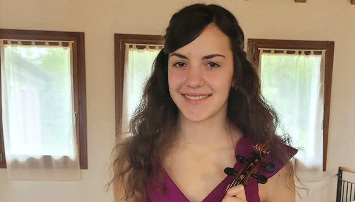 Андреа Петкова е ученичка в НУИ Проф. Веселин Стоянов в