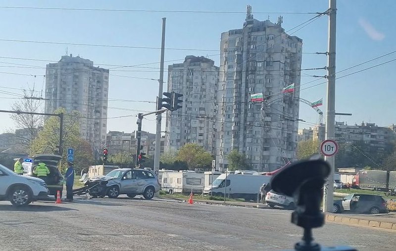 Тролейбусите по линиите 13, 24 и 27 ще се движат