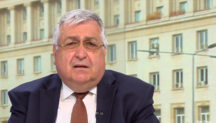 Бившият служебен премиер призова да съхраним Конституцията от 1991 г.,