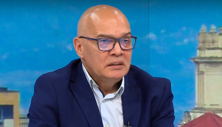 Тихомир Безлов разкрива как шефът на операции срещу цигарената контрабанда