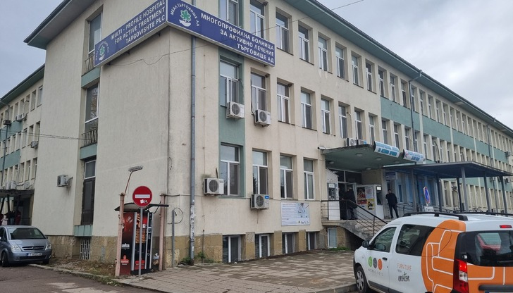 Инцидентът е станал пред заведение в градаИнцидент беляза нощта срещу