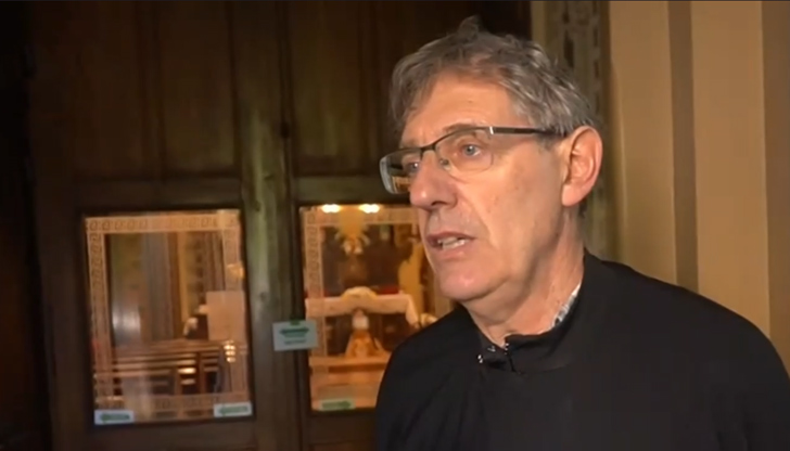 Отец Валтер: Папа Франциск не се страхуваше да покаже уязвимостта