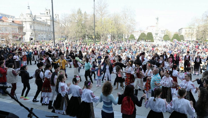 Събитието ще се проведе пред сградата на ОбщинатаЗа 34-ти път