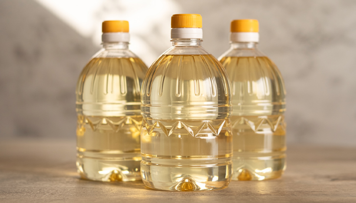 Петима задържани и двама издирвани в операция срещу престъпна група,