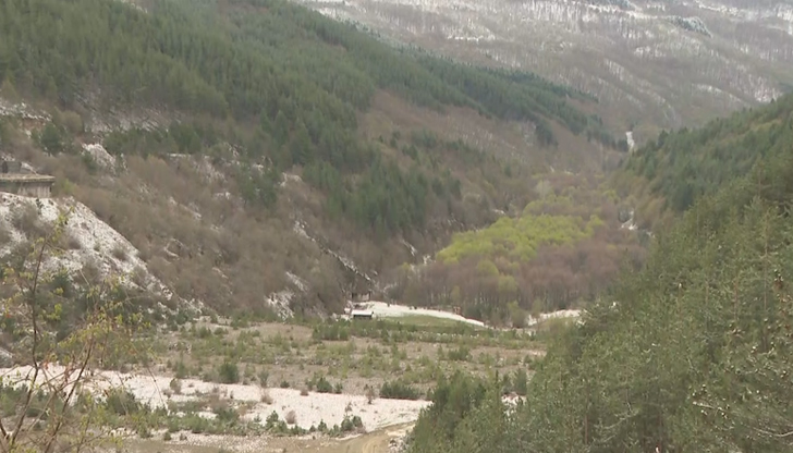 Инфраструктурата е разрушена, а цените за напояване са непосилни за