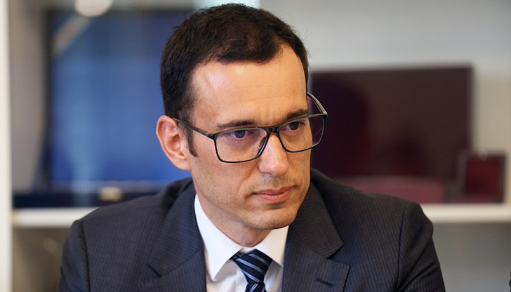 Столичният кмет твърди, че зад отстраняването на Братоев стои съмнителна