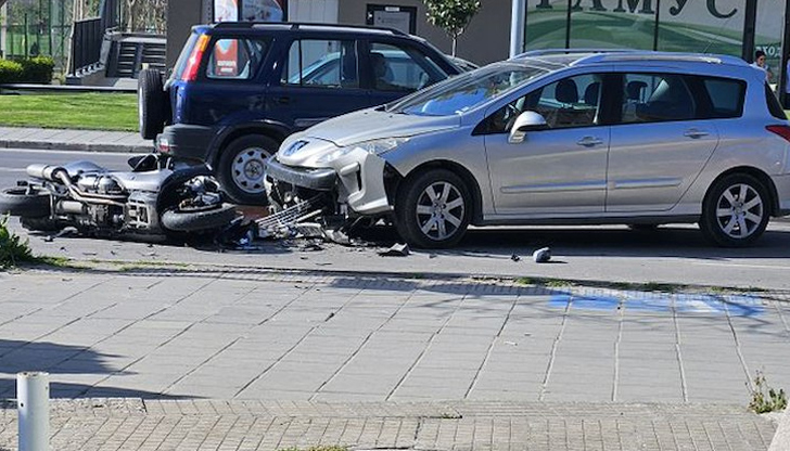 Инцидентът е станал на натоварено кръстовище пред УМБАЛ Света МаринаПоредната