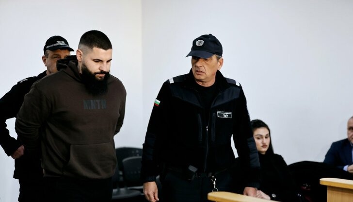 Призовани за разпит са и още няколко душиС разпит на