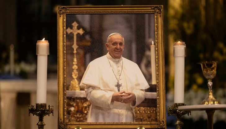 Понтификът е поискал скромно погребение без украса и с единствен