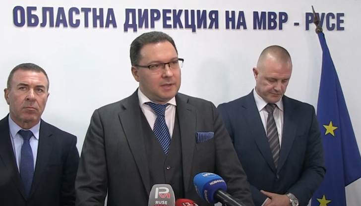 Полицаите трябва да са на пътя, а не зад бюратаРусенската