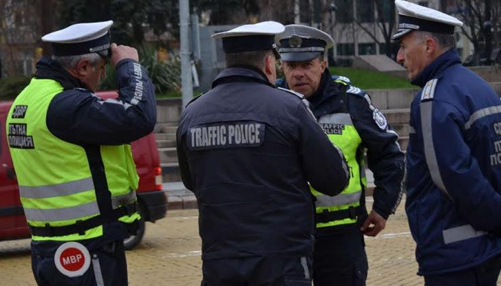 Български полицай взима 8 пъти по-малко от датски колегаСкандално ниски