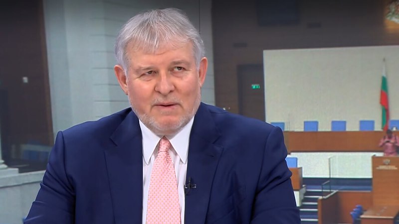 Лидерът на СДС смята, че сегашната формула на управление работи