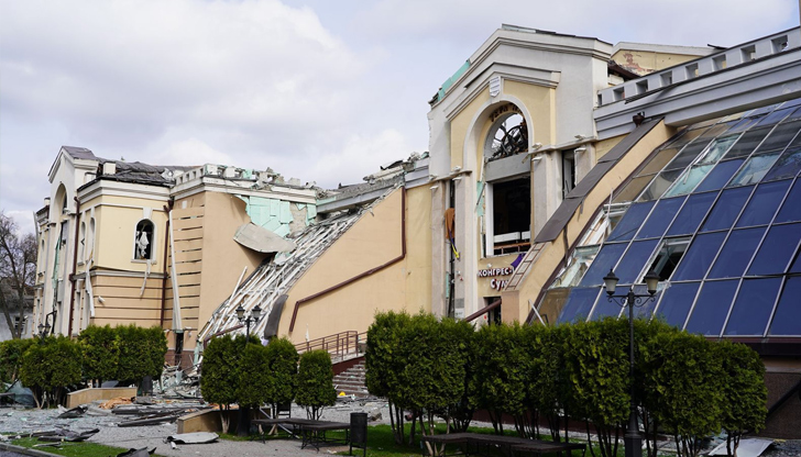 Кирил Петков иска обяснение от премиера защо България не бе