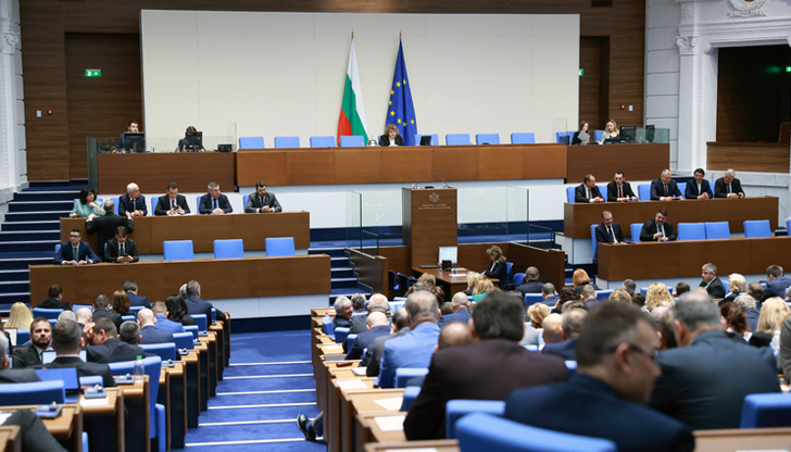 Наталия Киселова отчете 44 заседания и отбеляза успех в създаването