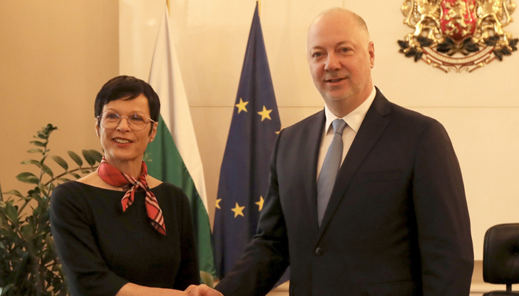 Премиерът и еврокомисар Кос обсъдиха стратегически важния процес за целия