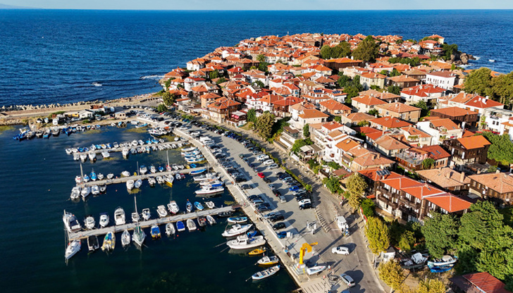 Разликата в цените между курортите достига 1900 евро на квадратДрастично