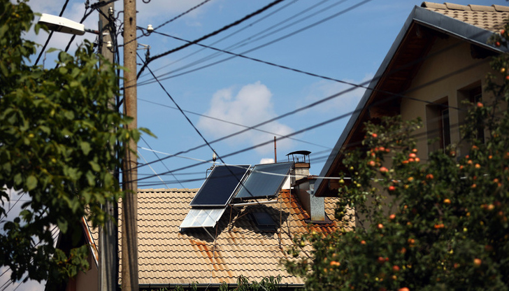 Стойността на нанесената щета е в процес на установяванеТрима мъже