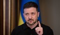 Володимир Зеленски: Трябва да принудим Русия да мълчи и да преговаря