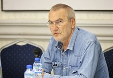 Измамниците са идиоти или разчитат че жертвите са идиотиИзвестният български