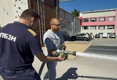Над 50 души получиха практически умения за реакция при пожари